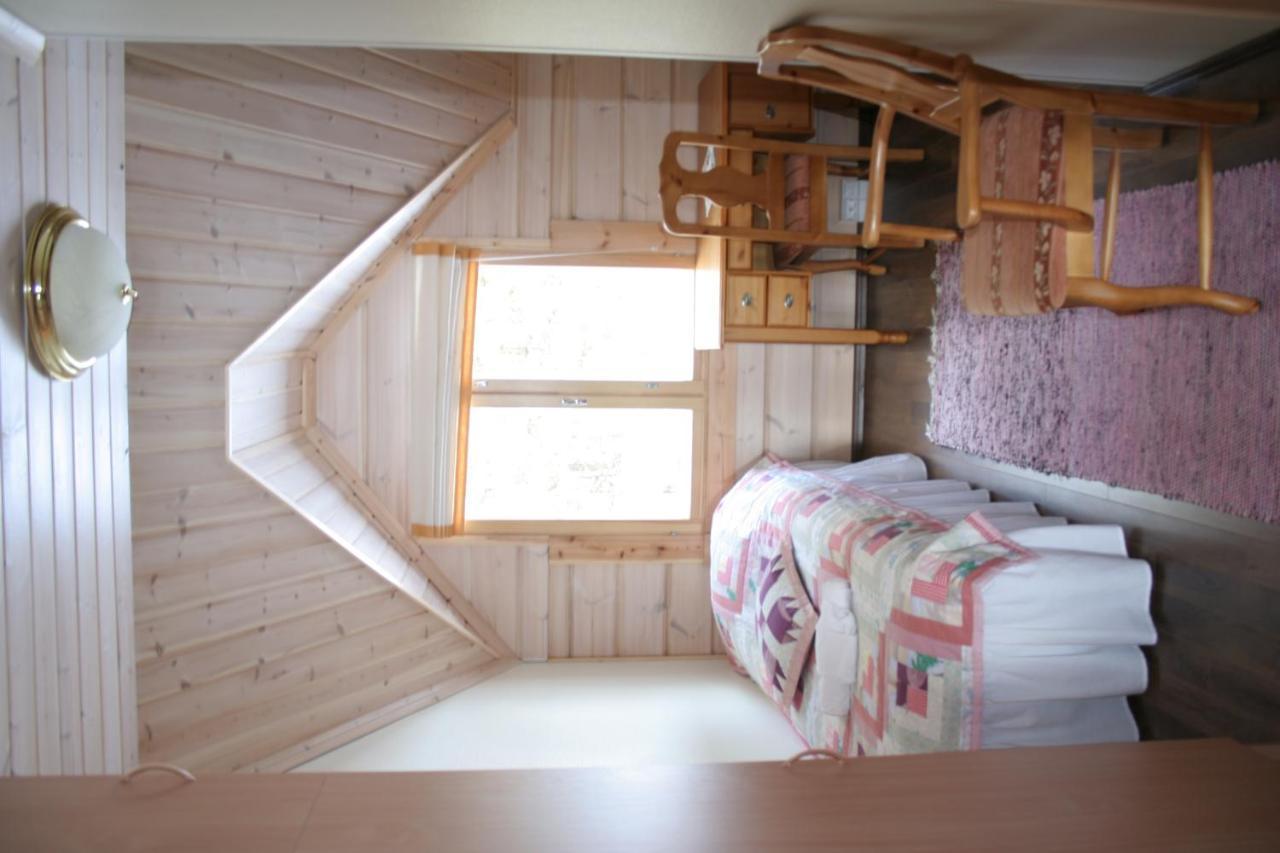 Guest House Haapaniemen Hirsikartano Iisalmi Eksteriør billede