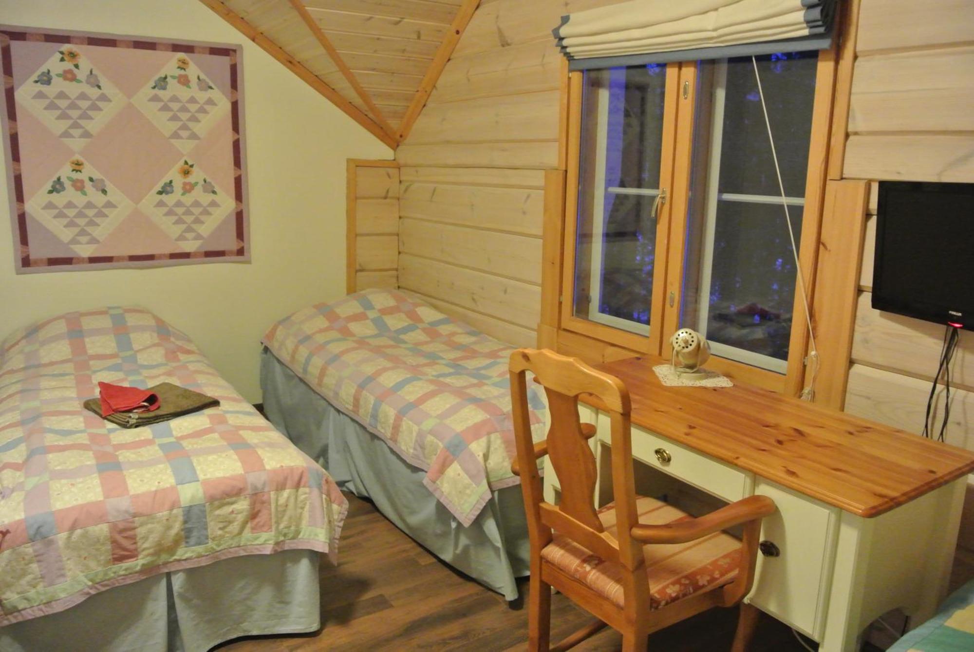 Guest House Haapaniemen Hirsikartano Iisalmi Eksteriør billede
