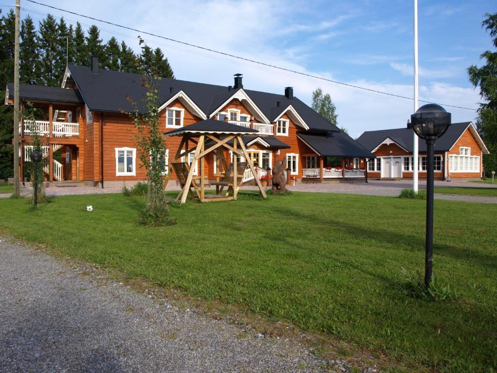 Guest House Haapaniemen Hirsikartano Iisalmi Eksteriør billede